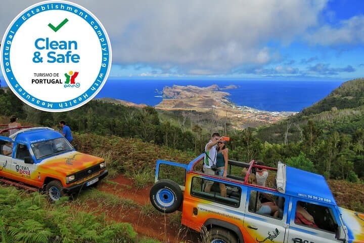 Northeast Madeira 4x4 Safari: Santana Houses, Laurisilva & Coastal Vistas