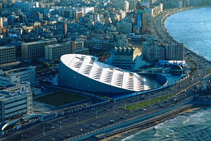 Alexandria Private Guided Day Tour from Cairo — Bibliotheca, Catacombs & Fort Qaitbey photo 3