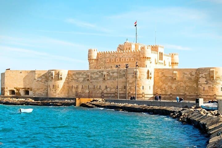 Alexandria Private Guided Day Tour from Cairo — Bibliotheca, Catacombs & Fort Qaitbey