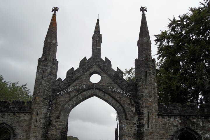 Private Edinburgh Walking Tour: Royal Mile, Historic Closes & Local Stories photo 4