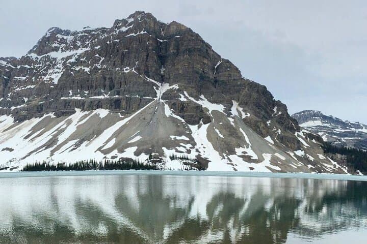 Bow Lake and Bow Falls Day Hike — Icefields Parkway Photo Hike photo 2