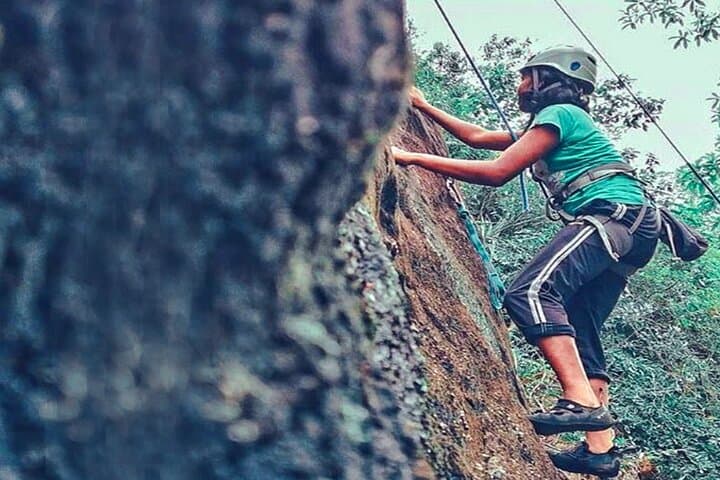 Kotigahakanda Rock Climbing: Half-Day Climb from Colombo photo 5
