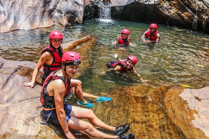 Canyoning Kitulgala: Sandun Ella Jumps, Slides and 150‑ft Abseil photo 4