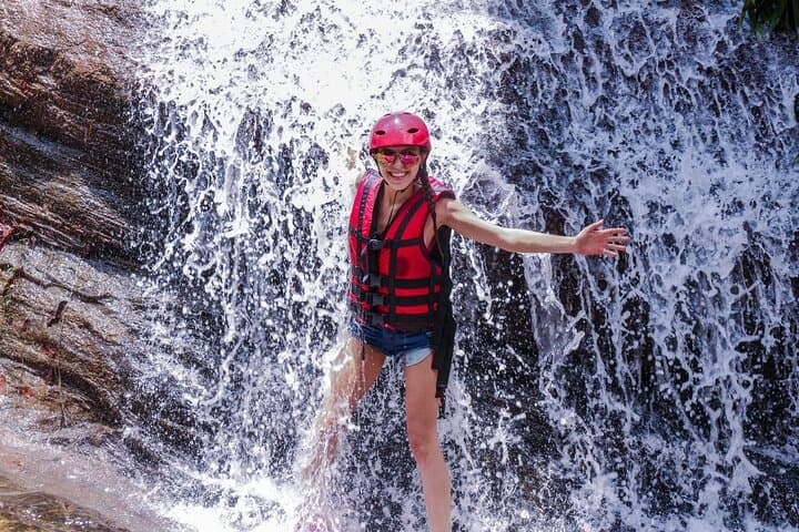 Canyoning Kitulgala: Sandun Ella Jumps, Slides and 150‑ft Abseil photo 5