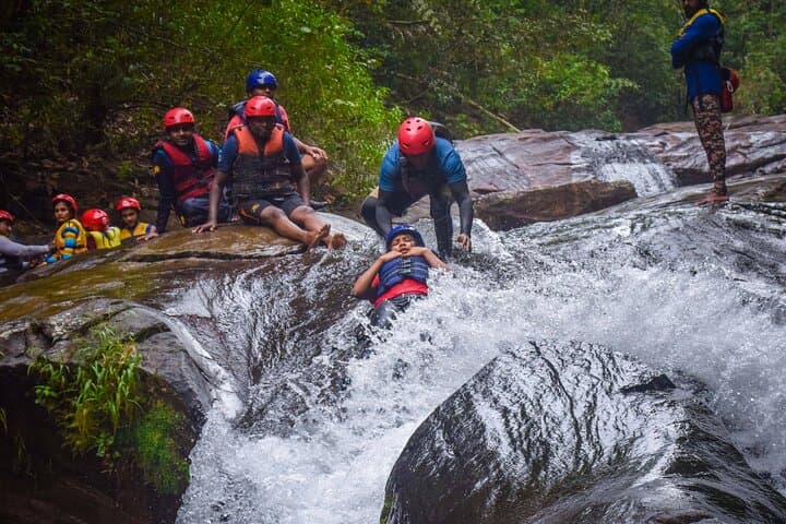 Canyoning Kitulgala: Sandun Ella Jumps, Slides and 150‑ft Abseil photo 6