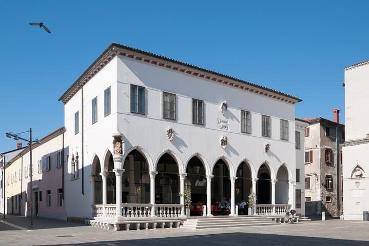 Private Koper & Adriatic Coast: Full-Day Tour of Piran, Izola & Portorož photo 2