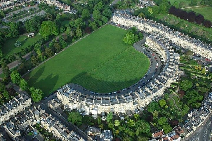 Private Day Tour to Stonehenge and Bath from Southampton: A Full-Day Cultural Drive photo 2
