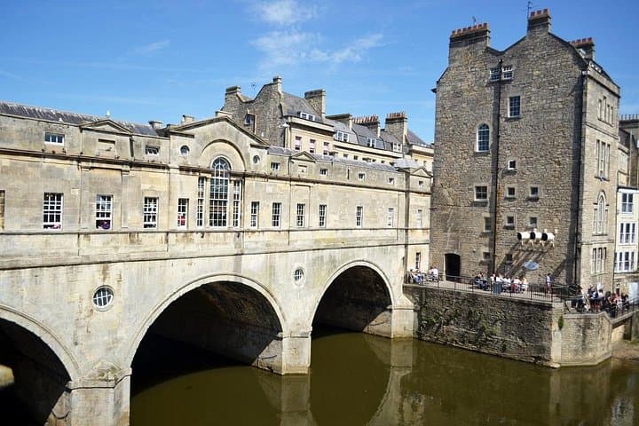 Private Day Tour to Stonehenge and Bath from Southampton: A Full-Day Cultural Drive photo 4