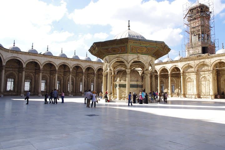 Full-Day Cairo from Hurghada: Egyptian Museum, Giza Pyramids & Papyrus Workshop photo 6