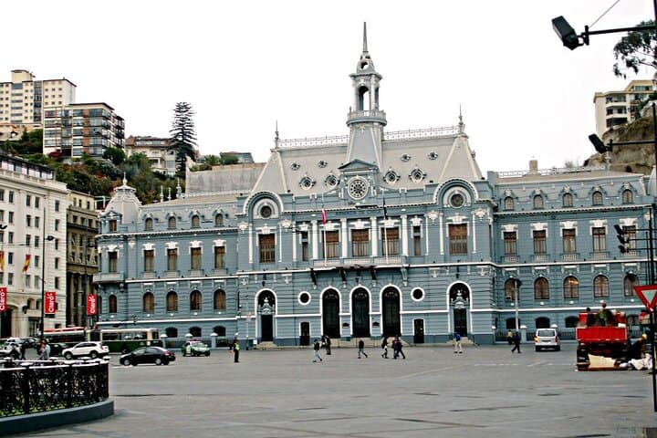 Valparaíso & Viña del Mar Day Tour from Santiago: Coastal Culture, Funiculars & Beaches photo 6