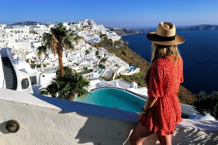 Private Half-Day Santorini Highlights Tour with Wine Tasting