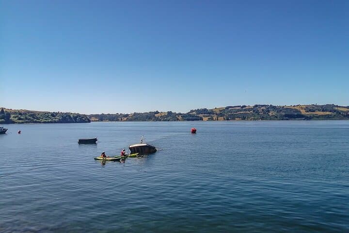 Kayaking the Castro Fjord: Palafitos & Chonos Heritage on Chiloé Island photo 4