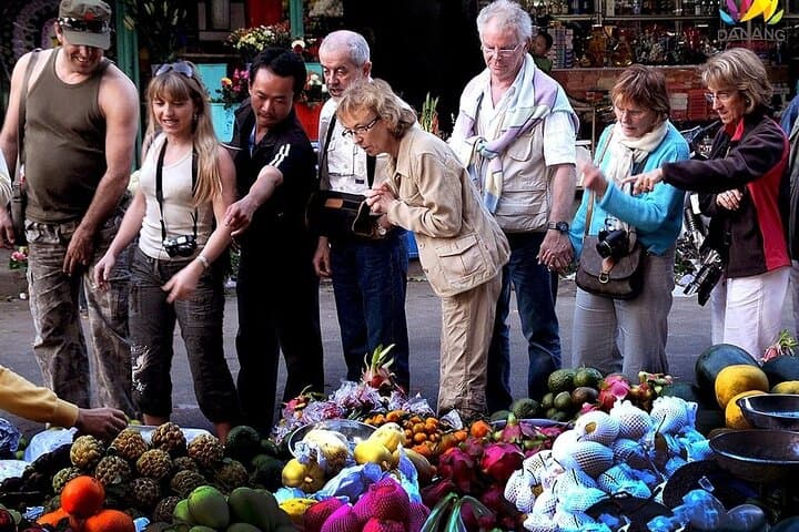 Han Market to Marble Mountains: 3-Hour Souvenir Hunt in Da Nang photo 3
