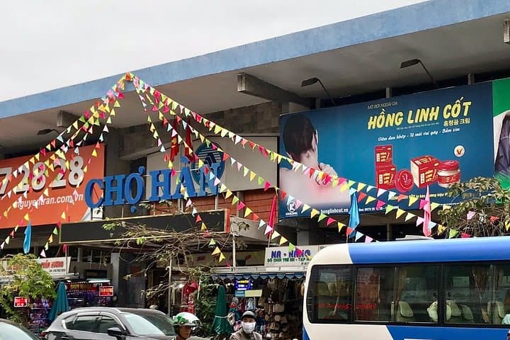 Han Market to Marble Mountains: 3-Hour Souvenir Hunt in Da Nang photo 4