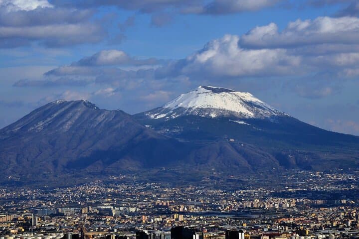 Pompeii and Mount Vesuvius: Private Full-Day Archaeology and Volcano Hike photo 6