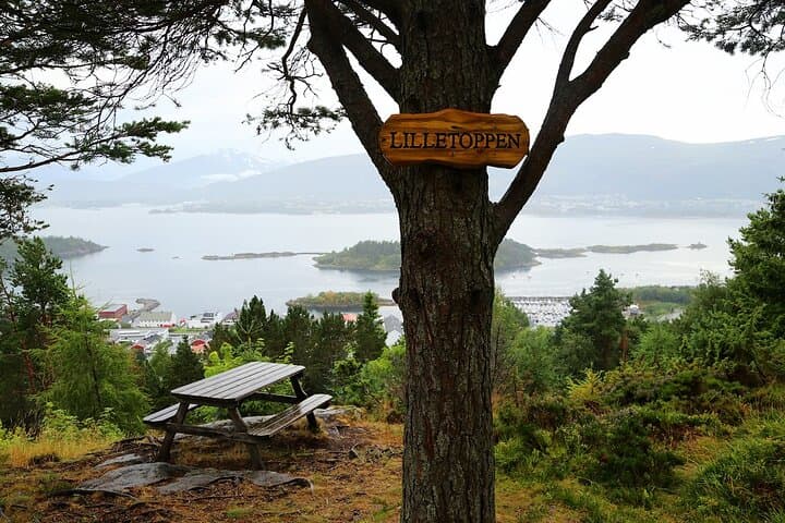 Explore Ålesund: 2-Hour Art Nouveau Walking Tour and Mount Aksla Views photo 3
