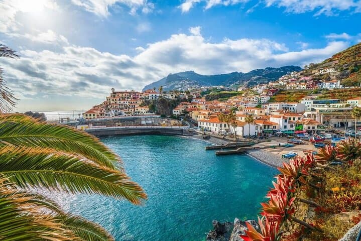 Funchal & Southeast Madeira Private 5-Hour Highlights — Views, Wine & Monte Sledges