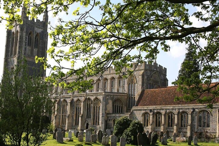 Long Melford Village Green Audio Walking Tour: Discover Wool-Trade History & Local Stories
