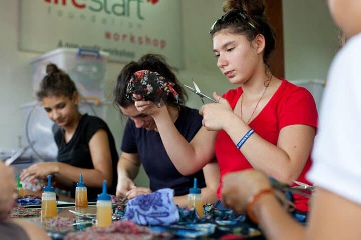 Hoi An 2-Hour Lantern-Making Workshop & Bicycle Village Tour photo 3