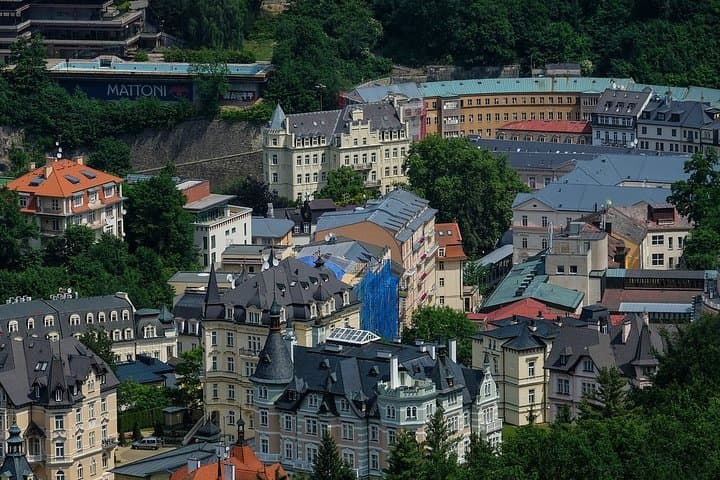 Karlovy Vary Private Walking Tour: Hot Springs, Colonnades & Spa History photo 3