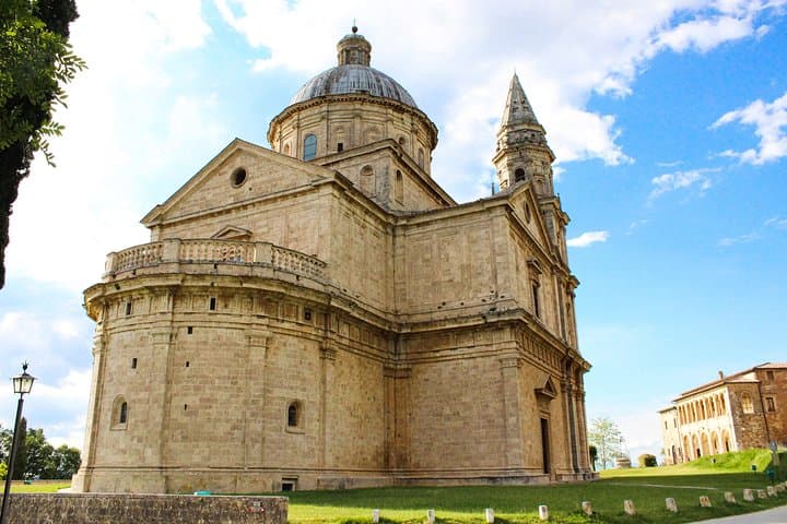 Montepulciano Private Walking Tour & Nobile Wine Tasting — Piazza Grande to Ancient Cellars
