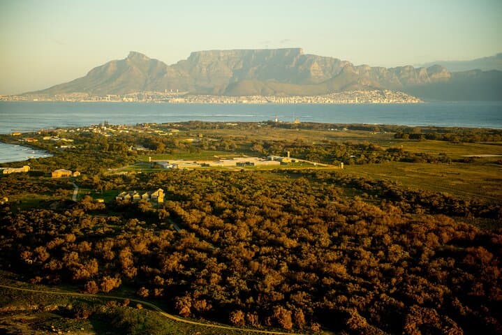 Robben Island Scenic Helicopter Flight — 20-Minute Aerial Tour from Cape Town photo 5