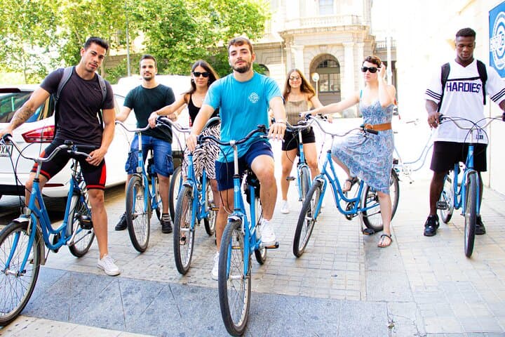Montjuïc Bike Tour: Magic Fountain, Olympic Ring & Joan Miró Views photo 3