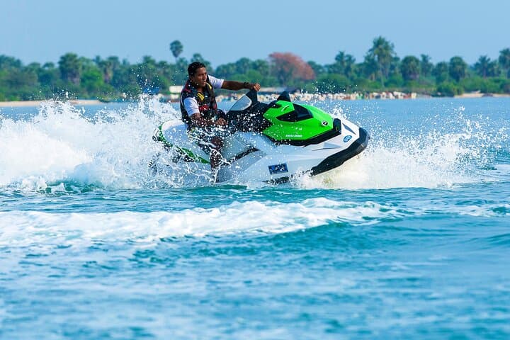 Jet Ski Adventure on Bolgoda Lake — South of Colombo Guided Ride photo 2
