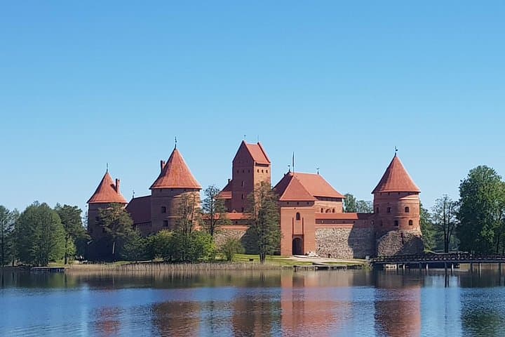 Self-Guided Trakai Bike Day Trip from Vilnius — Train Tickets + 24h Rental