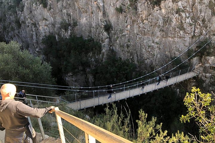 Chulilla Hanging Bridges Hike: Turia Canyon, Charco Azul & Prehistoric Rock Paintings photo 4