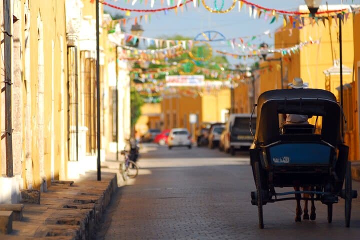 Izamal & Cenotes Private Day Trip from Merida: Cenote Swimming and Convent Tour photo 3