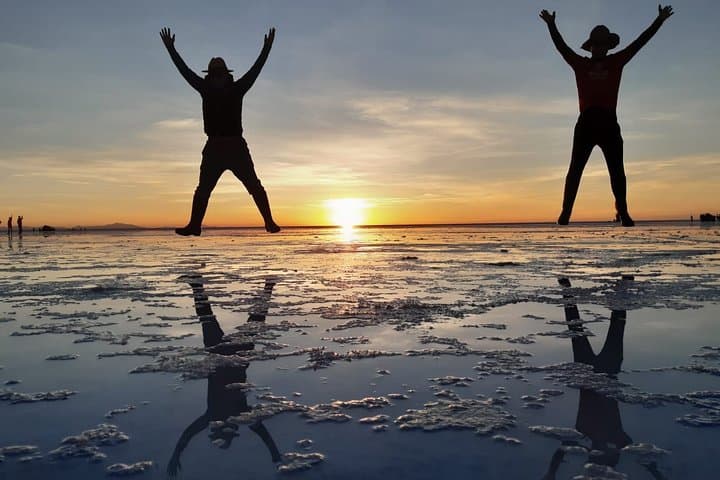Sunset Mirror Experience on Salar de Uyuni — Private 4x4 Tour from Uyuni photo 5