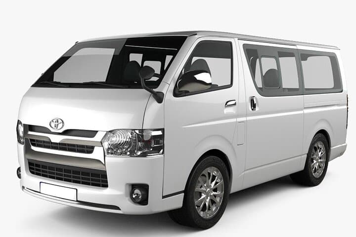 Hourly Chauffeur-Driven Van Rental in Negombo — Flexible Private Transport for Sightseeing & Events