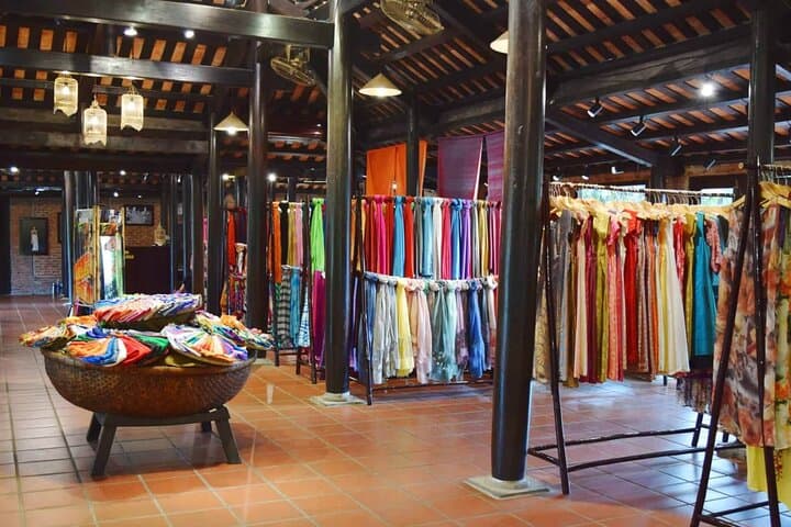 Cycling to Hoi An Silk Village: Hands-On Sericulture & Loom Workshops photo 2