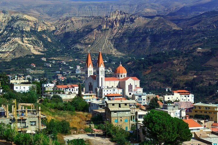 5-Day Lebanon Highlights Tour from Beirut — Jeita, Byblos, Baalbek & Cedars
