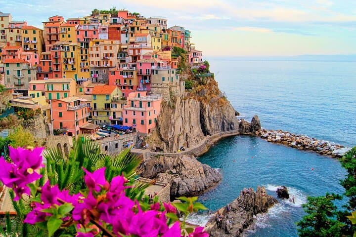Private Cinque Terre & Pisa Day Trip from Florence — Customize Your Coastal Escape photo 2