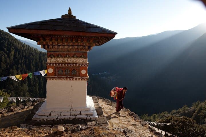 Photography Tour Through Thimphu, Dochula Pass & Punakha — Day Trip photo 2
