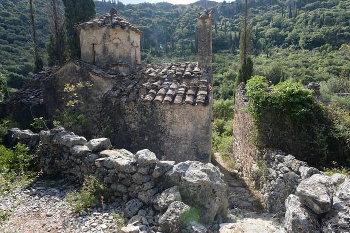 Viros Gorge Hike: Ancient Royal Road through Taygetos photo 3