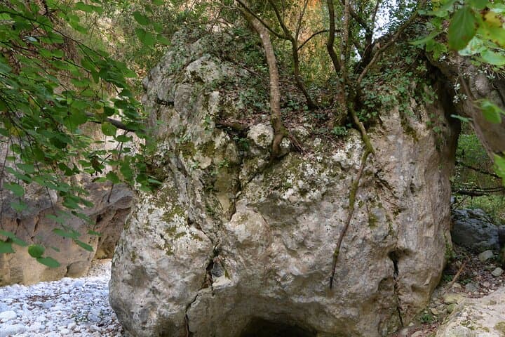 Viros Gorge Hike: Ancient Royal Road through Taygetos photo 2