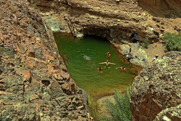 Wadi Shawka Private 4x4 Desert Drive: Dune Bashing, Sandboarding & Natural Pools photo 2