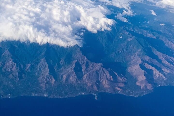 Mount Rinjani 2-Day Trek: Summit Sunrise and Crater Lake Experience photo 2
