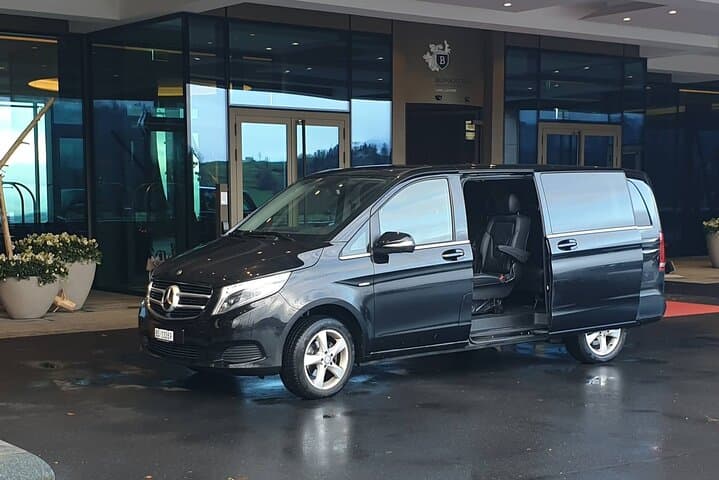 Private Door-to-Door Transfer Between Florence and Rome — Comfortable One-Way Ride photo 5