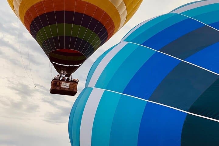 Private Hot Air Balloon Flight Over Temecula Wine Country (Up to 4 People) photo 4
