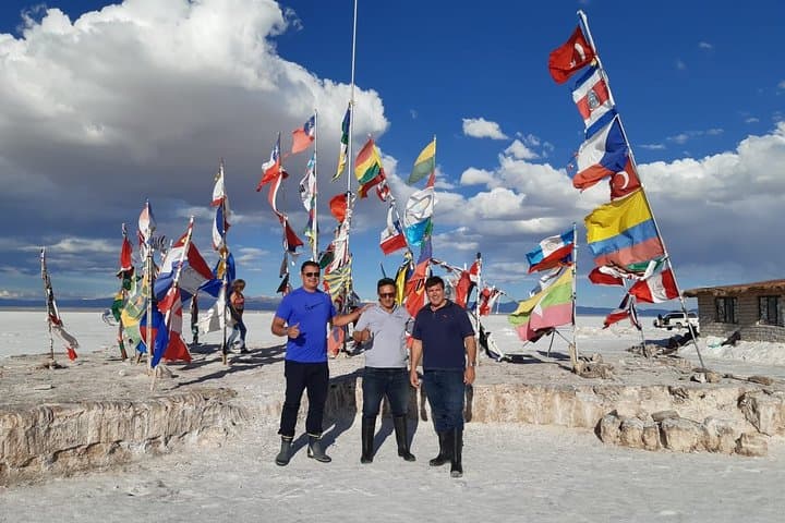 3-Day Uyuni Salt Flats Tour with Tayka Hotels — Incahuasi, Geysers & Colored Lagoons photo 3