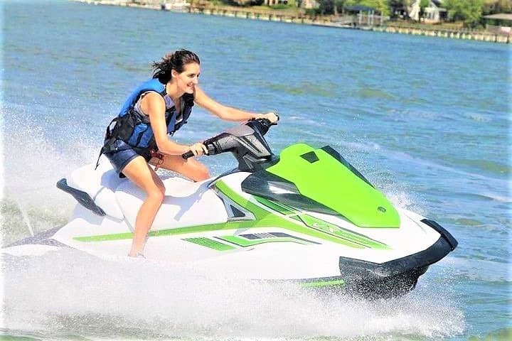 Hilton Head Island Jet Ski Adventure: 90-Minute Dolphin-Spotting Waverunner Tour photo 6