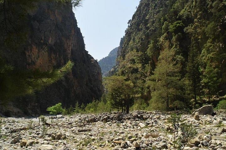 Full-Day Beginner's Samaria Gorge Hike — Boat to Agia Roumeli & Iron Gates Visit photo 2