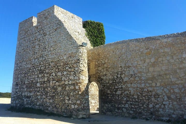 Private Half-Day 4x4 Tour to Sagres and Cabo de São Vicente photo 4