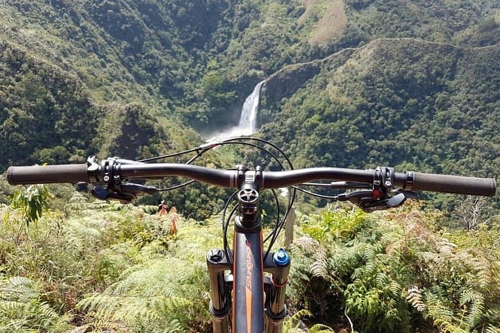 Cycling Through History: Medellín Mountain Bike Adventure on Old Railroads and Tunnels photo 4