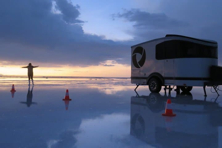 Sleepless Under the Milky Way: 3-Day Uyuni Salt Flats & Tunupa Camper Experience photo 3
