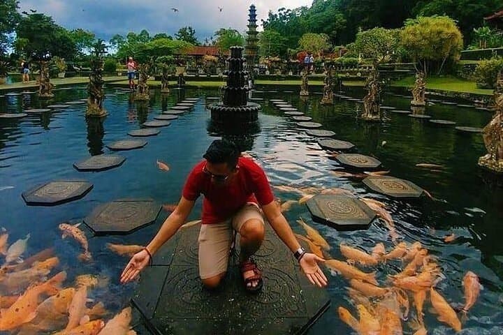 Bali Iconic Waterfall, Swing & Temple Private Tour — Lempuyang to Tegalalang photo 3